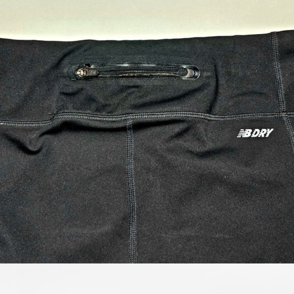 New Balance DRY leggings, size L - Picture 2 of 4